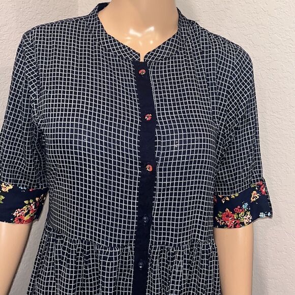 Bombay & Paisley floral and plaid tiered maxi dress - Picture 2 of 12